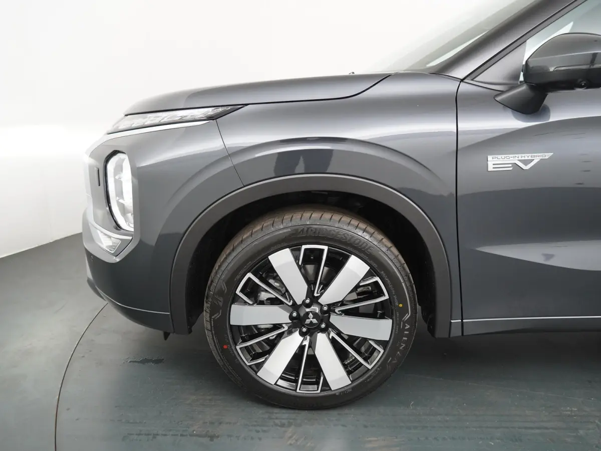 2.4 PHEV Instyle+ | Cognac Leder | Panoramadak | Gevent. Leder |