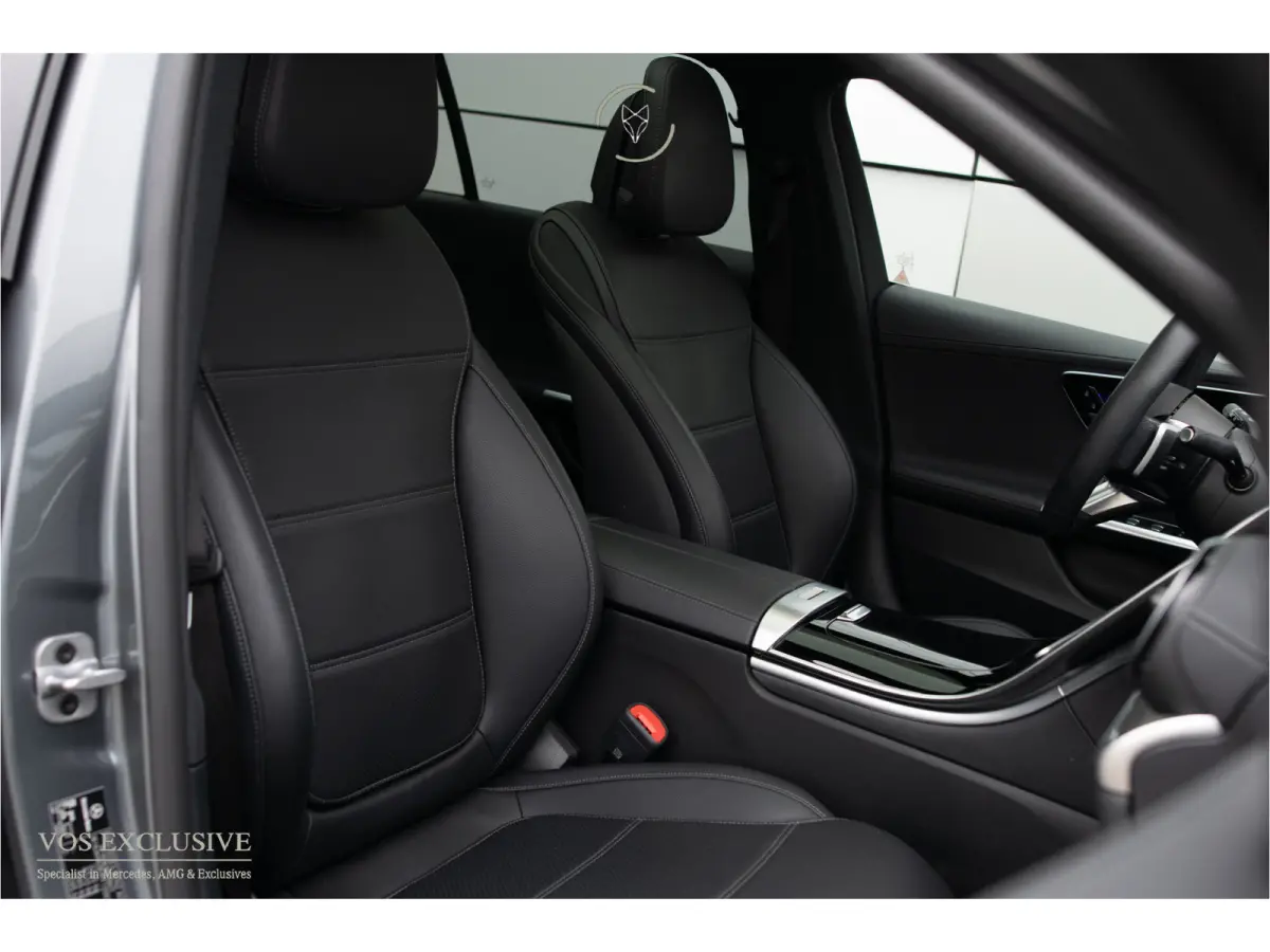300 AMG Night Massage|ACC|Keyless|Pano|360°|Soundsysteem|LED|19"|New Service