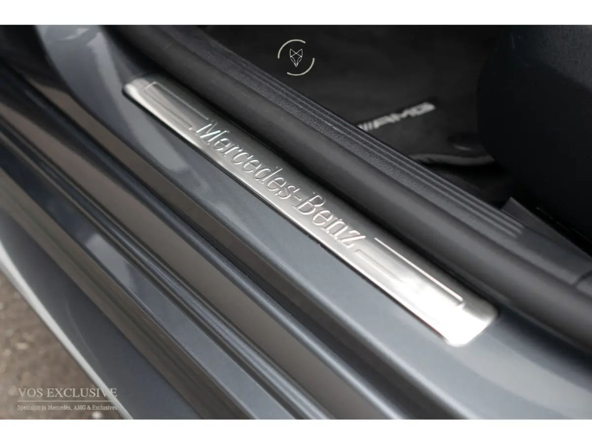 300 AMG Night Massage|ACC|Keyless|Pano|360°|Soundsysteem|LED|19"|New Service