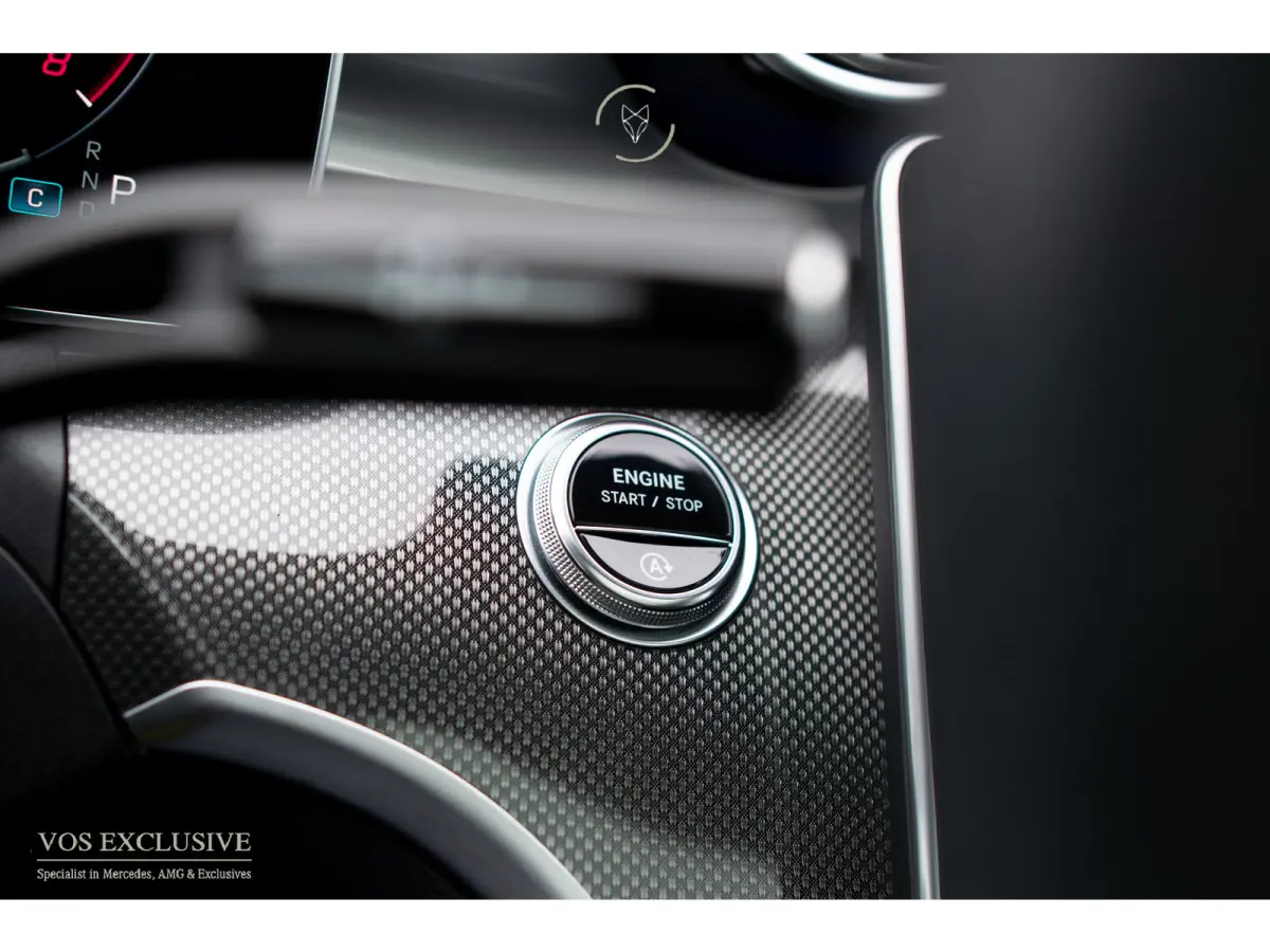 300 AMG Night Massage|ACC|Keyless|Pano|360°|Soundsysteem|LED|19"|New Service