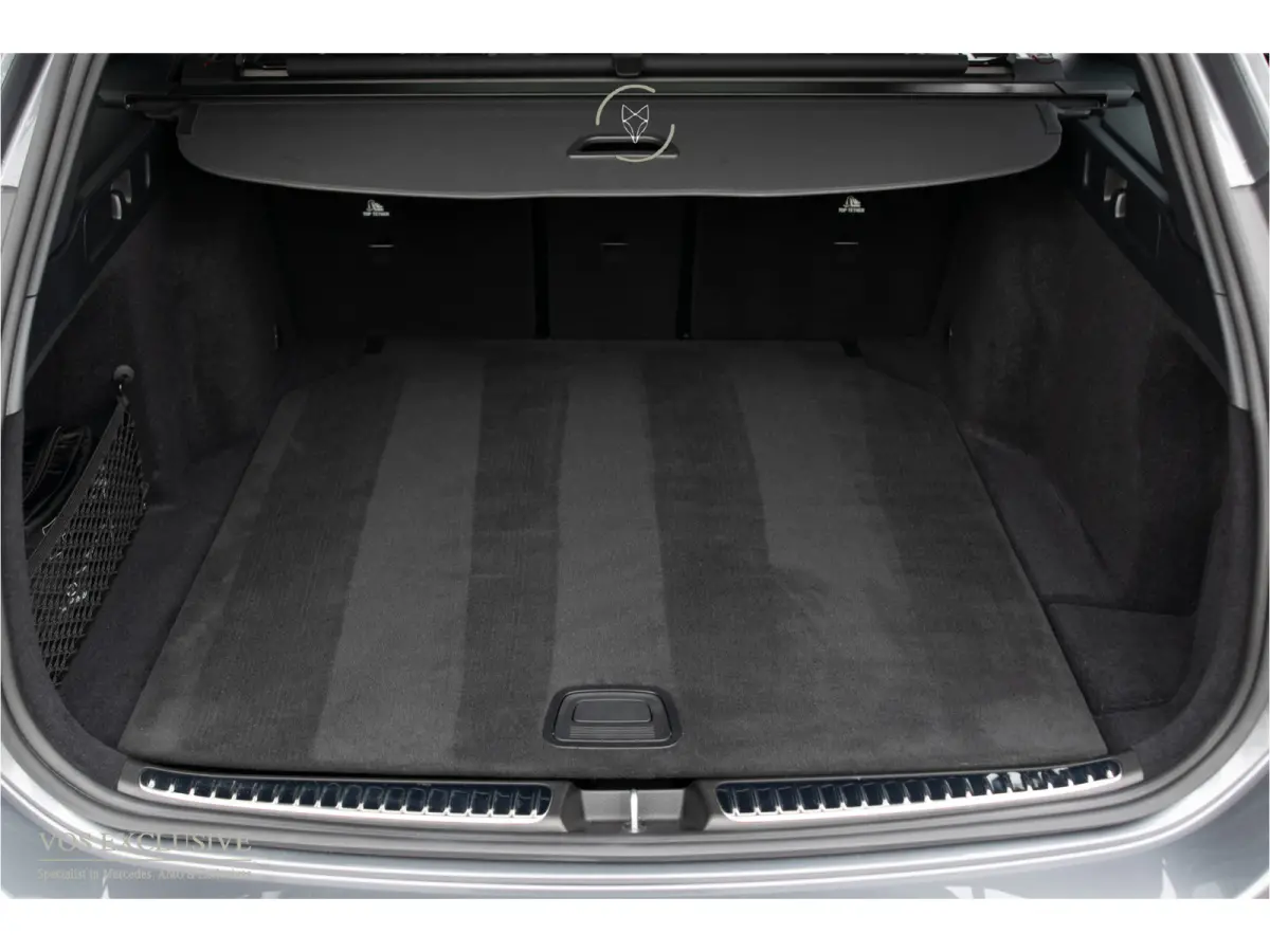 300 AMG Night Massage|ACC|Keyless|Pano|360°|Soundsysteem|LED|19"|New Service