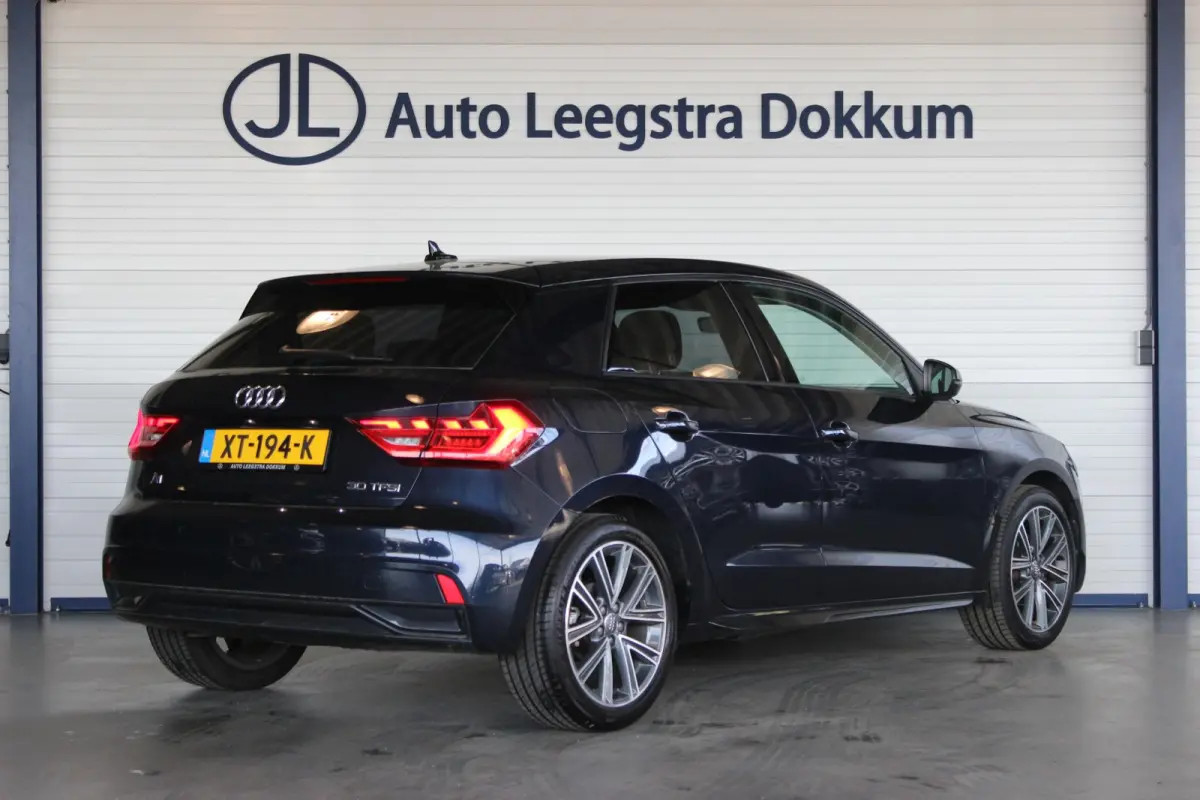 30 TFSI epic Carplay | Virtual Cockpit | LED | Stoelverw. | Airco | Bluetooth | Getint glas | 17" LMV | PDC