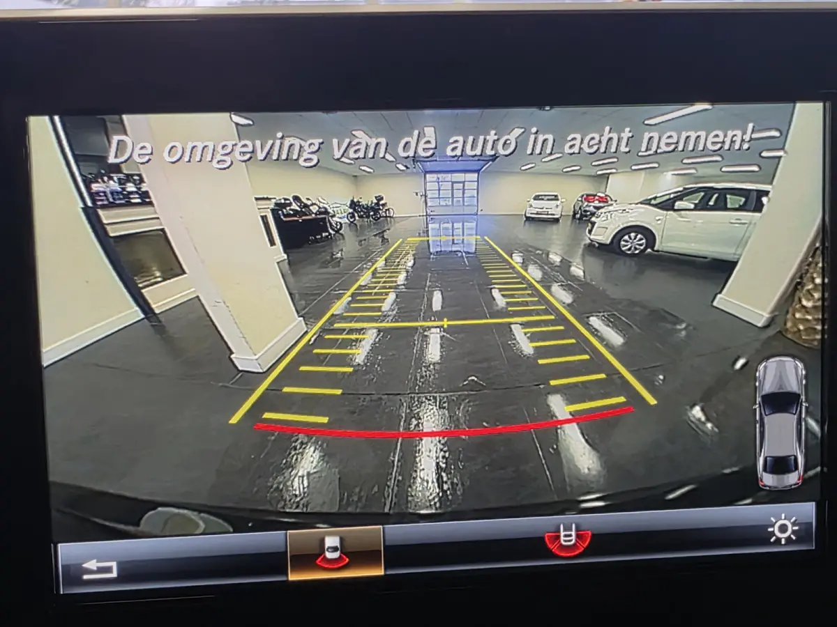 250 4MATIC Edition 1 Automaat – AMG Styling – Pano – Leer – Camera –