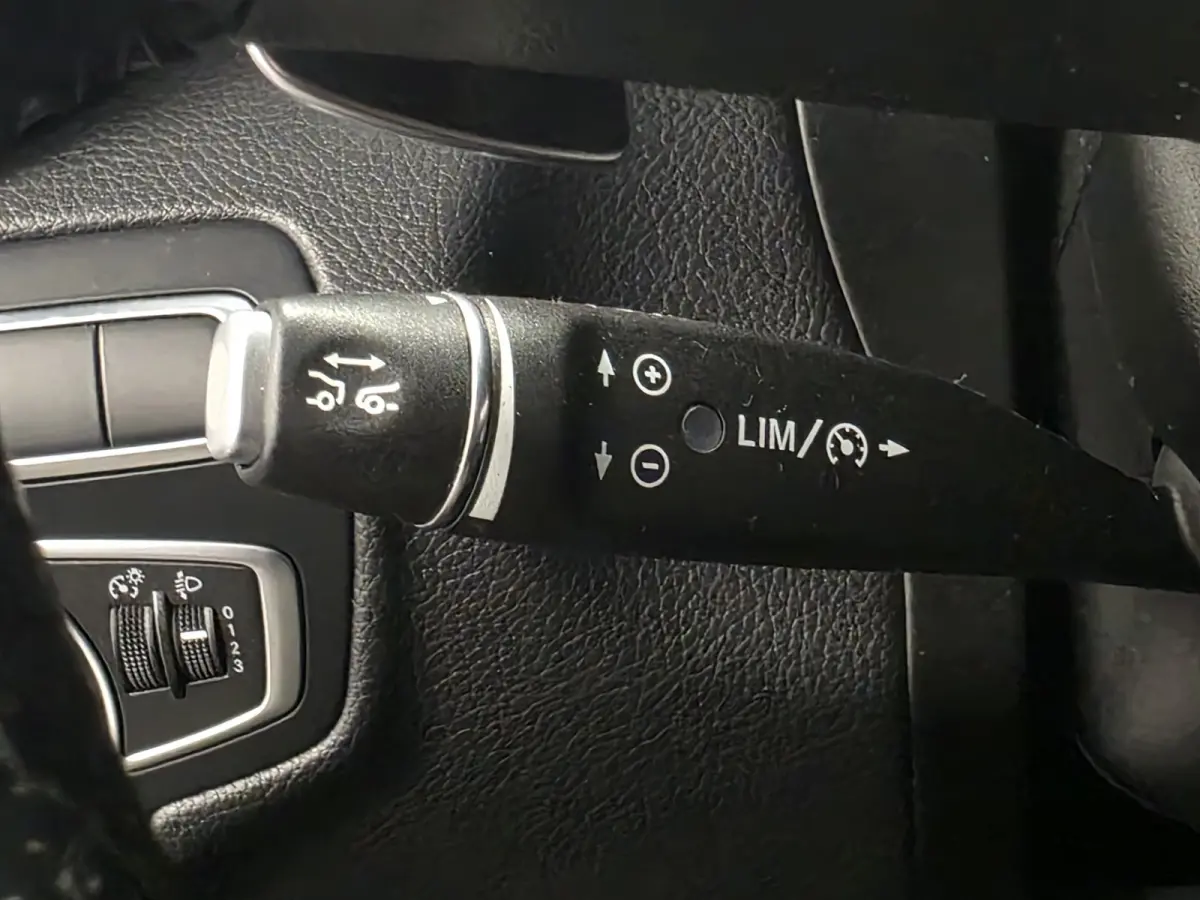 250 4MATIC Edition 1 Automaat – AMG Styling – Pano – Leer – Camera –
