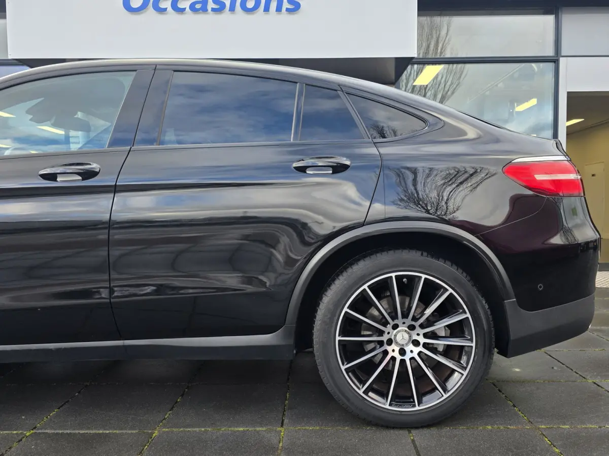 250 4MATIC Edition 1 Automaat – AMG Styling – Pano – Leer – Camera –