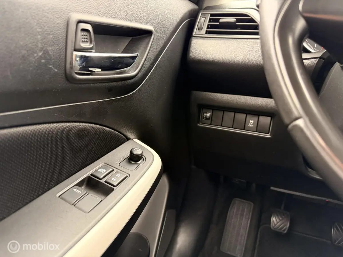 1.2 Comfort| stoelverwarming |navi| Camera