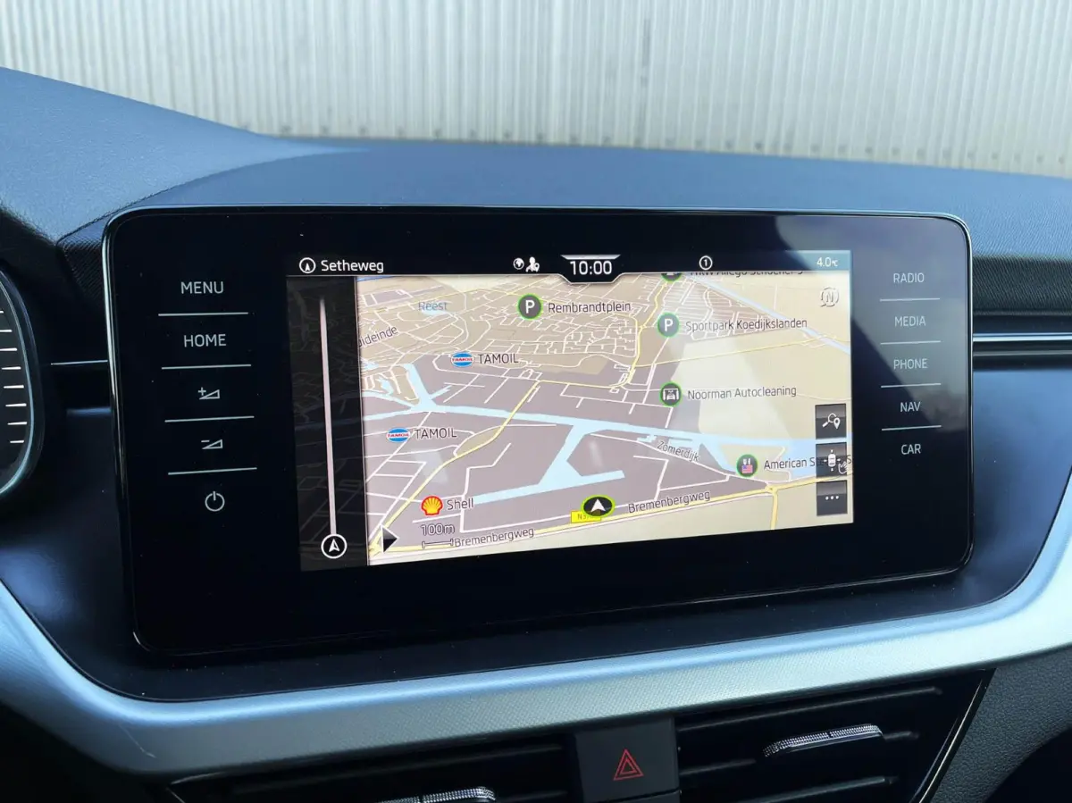1.0 TSI 110pk Ambition | Navigatie | Smartlink | Cruise Control