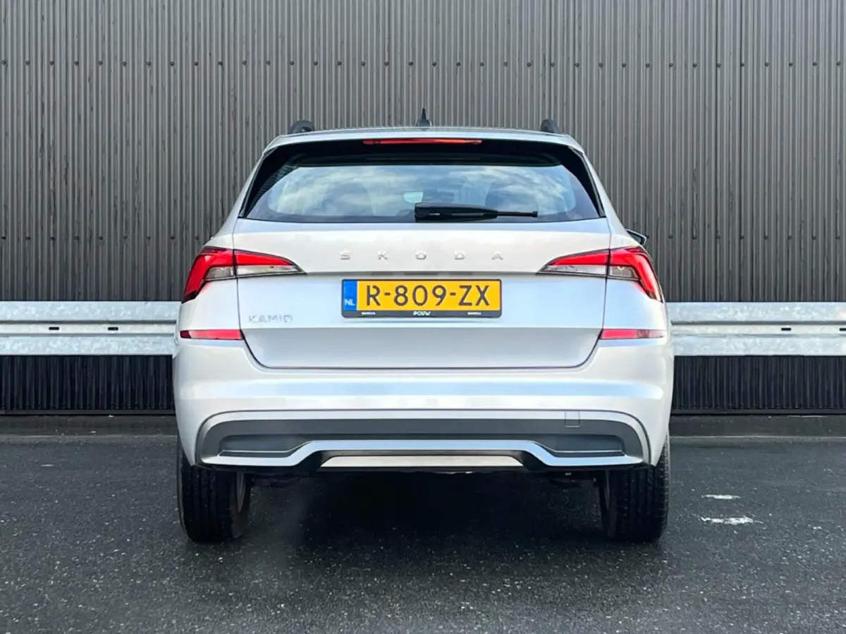 1.0 TSI 110pk Ambition | Navigatie | Smartlink | Cruise Control