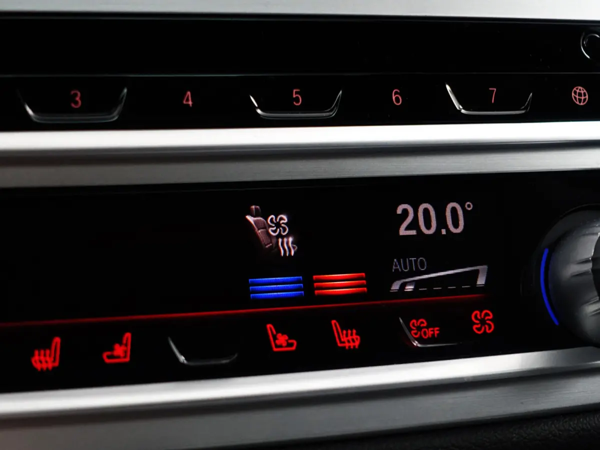745Le xDrive Individual Aut- Panoramadak, Stoelventilatie, Softclose, Achterasbesturing, Head Up, Sfeerverlichting, Memory