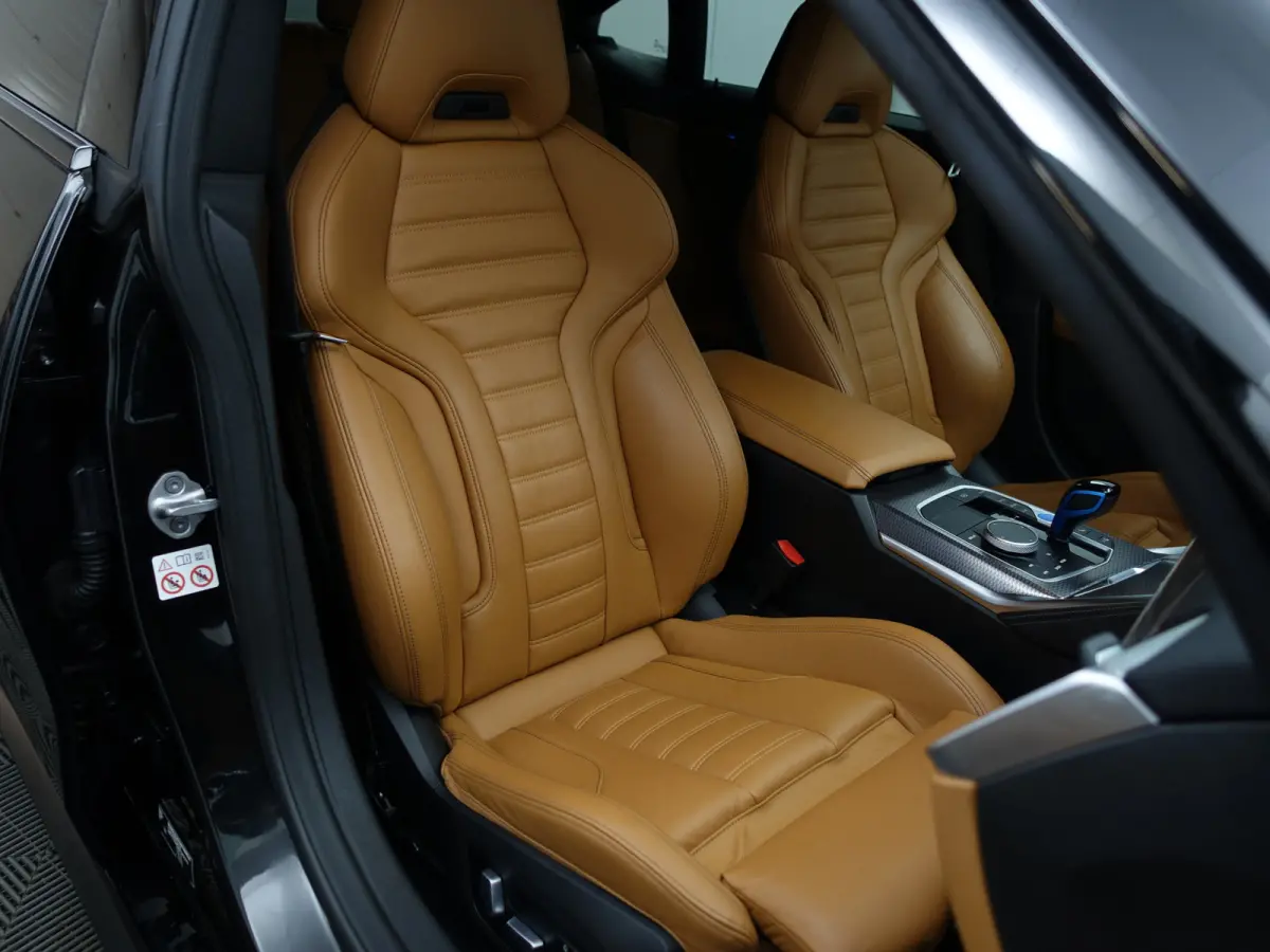 M50 High Executive 84 kWh- 94% SOH, Performance Seats, Laser Light, Schuifdak, Head Up, Sfeerverlichting