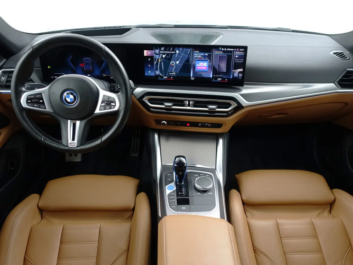 M50 High Executive 84 kWh- 94% SOH, Performance Seats, Laser Light, Schuifdak, Head Up, Sfeerverlichting