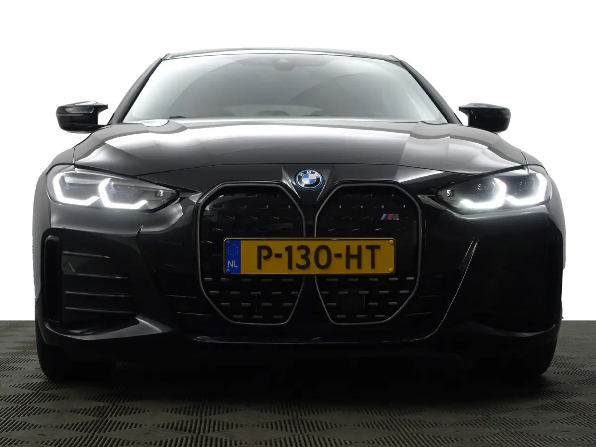 M50 High Executive 84 kWh- 94% SOH, Performance Seats, Laser Light, Schuifdak, Head Up, Sfeerverlichting