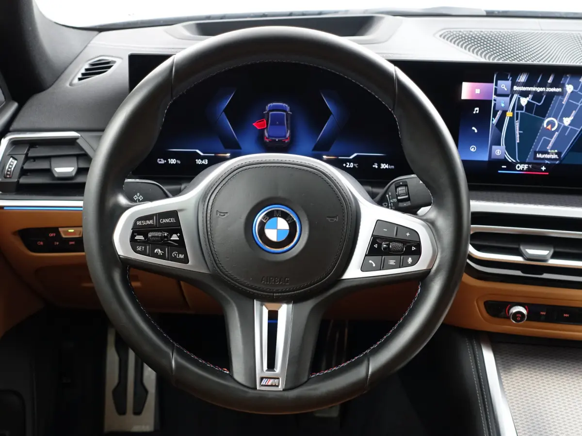M50 High Executive 84 kWh- 94% SOH, Performance Seats, Laser Light, Schuifdak, Head Up, Sfeerverlichting