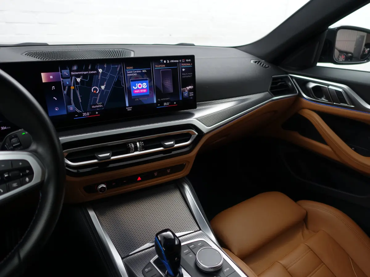 M50 High Executive 84 kWh- 94% SOH, Performance Seats, Laser Light, Schuifdak, Head Up, Sfeerverlichting