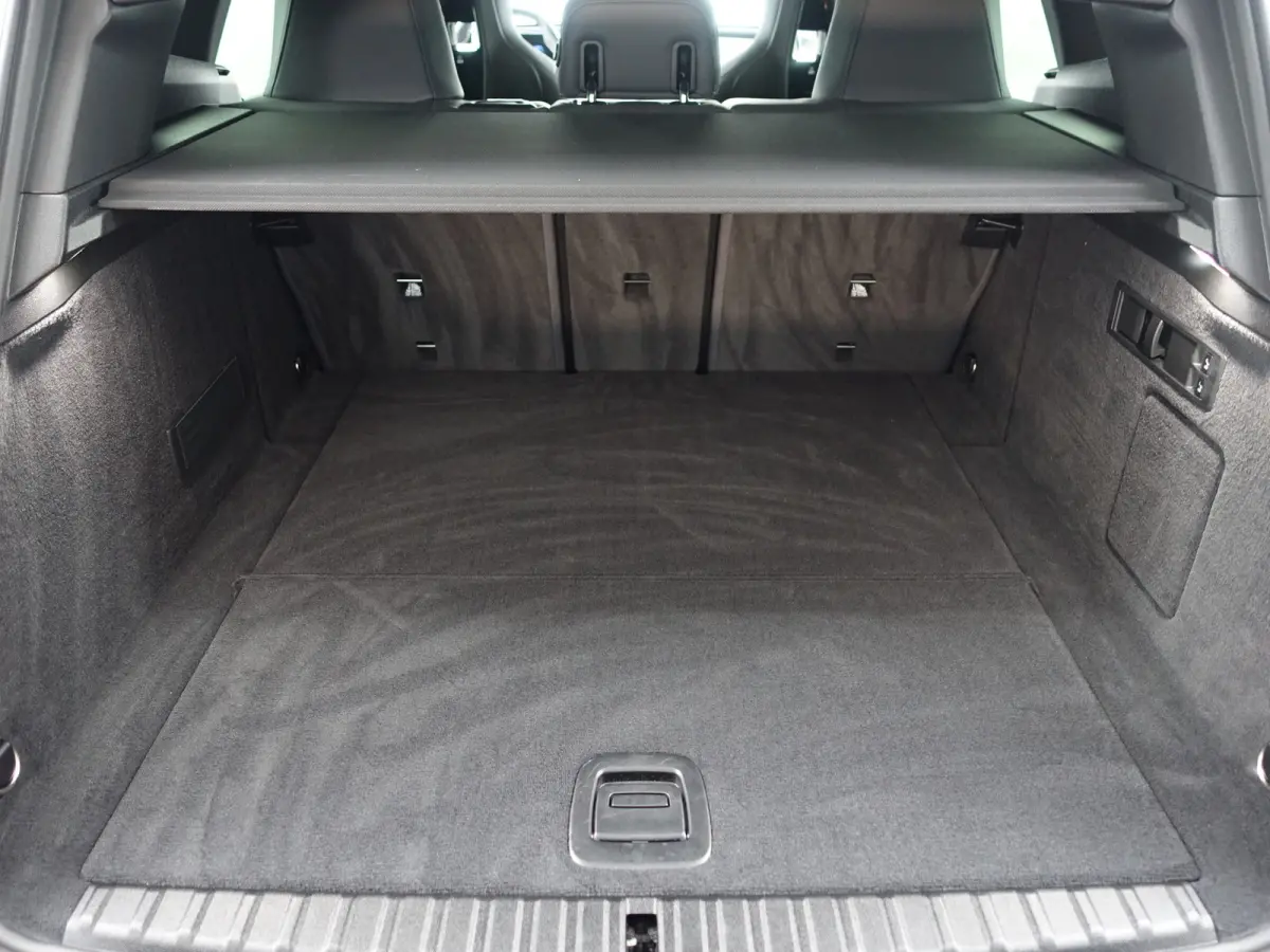 xDrive40 M Sport Plus 77 kWh- Stoelmassage, Harman Kardon, 360 Camera, Head Up, Memory Seats, Sfeerverlichting