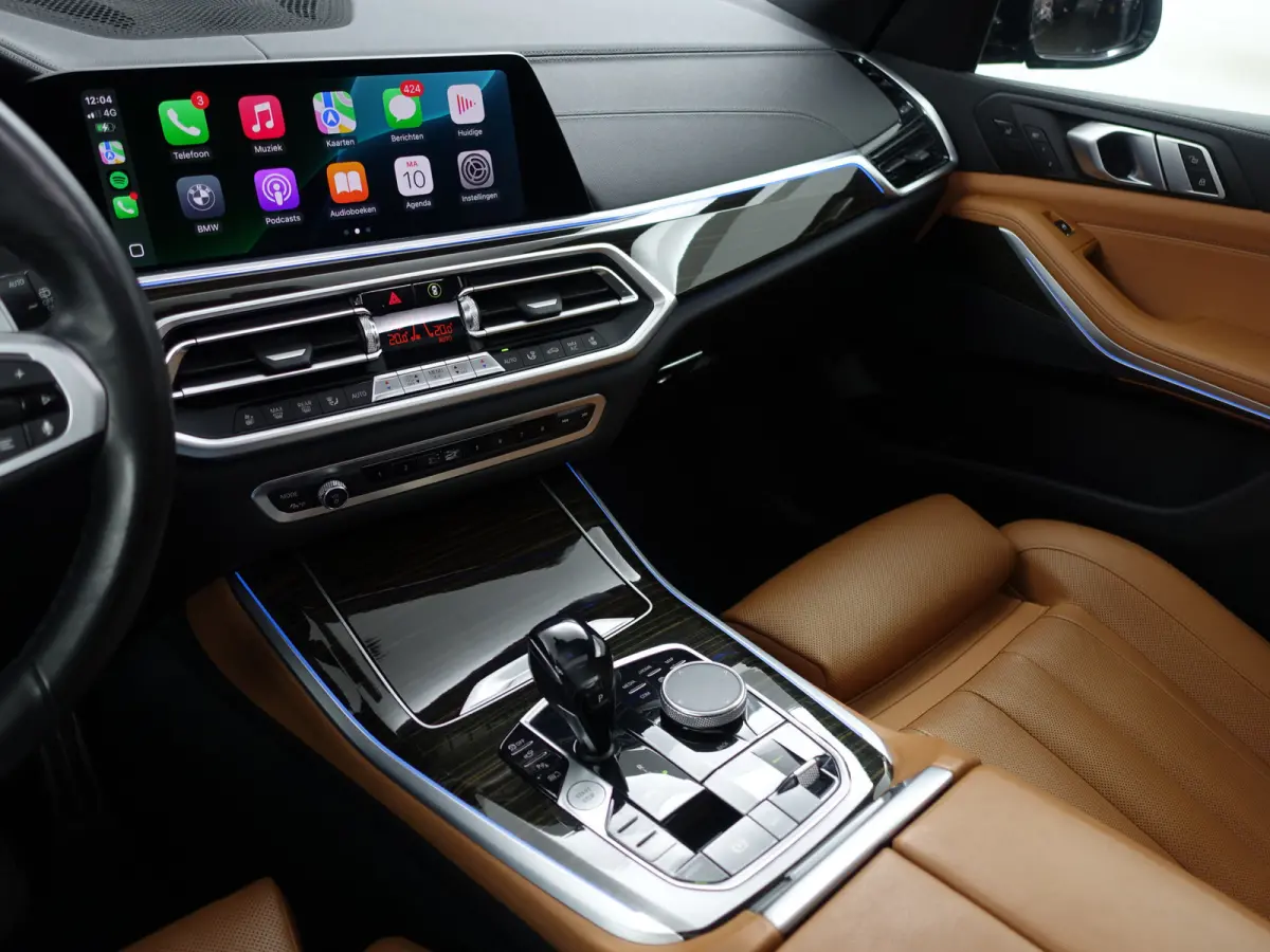 xDrive45e M Sport- Dravitgrau, Laser led, Stoelmassage, Head Up, Stoelventilatie, Stuur/Stoelverwarming, 360 Camera