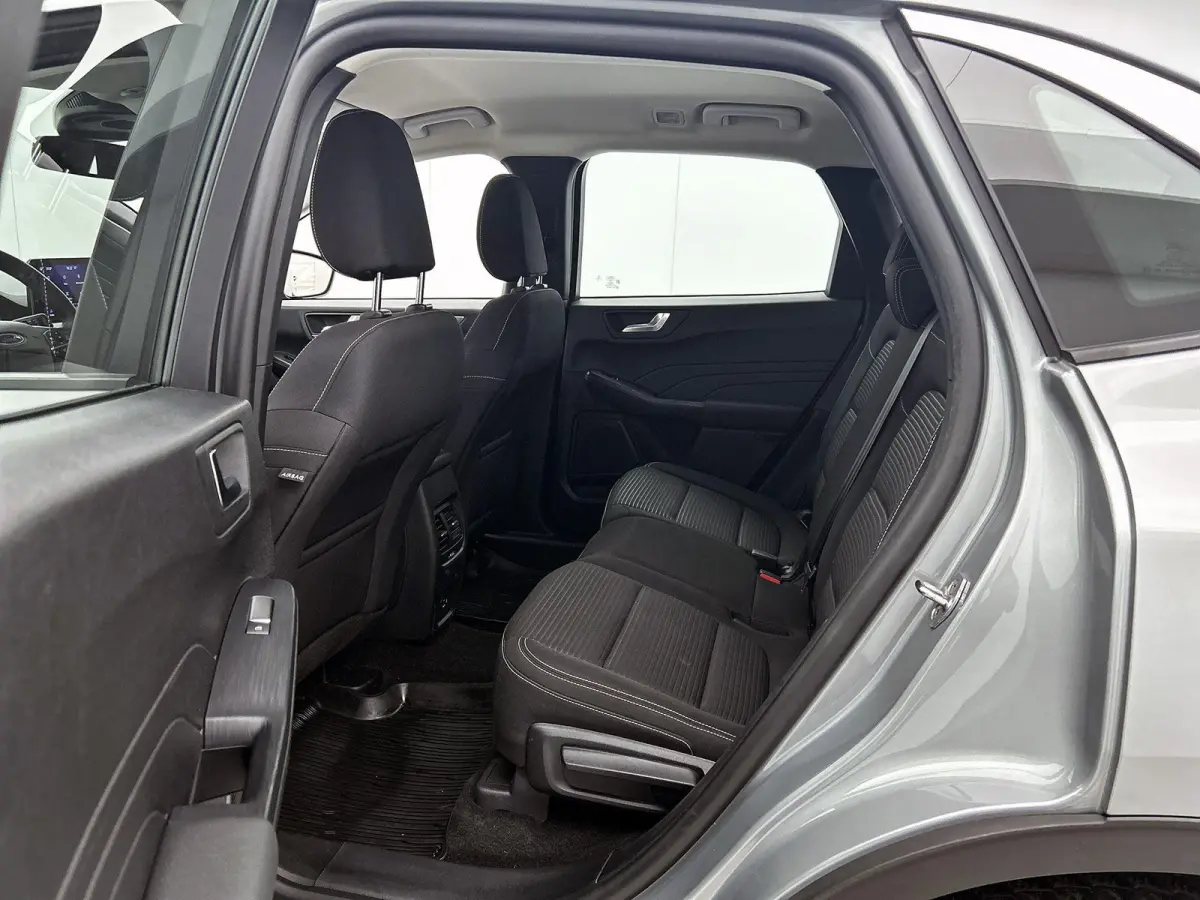 2.5 PHEV Titanium | Elektrische Trekhaak | WINTERPACK | Cruise Control | Achteruitrijcamera