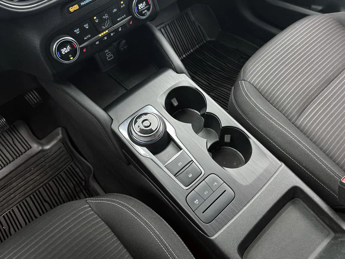 2.5 PHEV Titanium | Elektrische Trekhaak | WINTERPACK | Cruise Control | Achteruitrijcamera