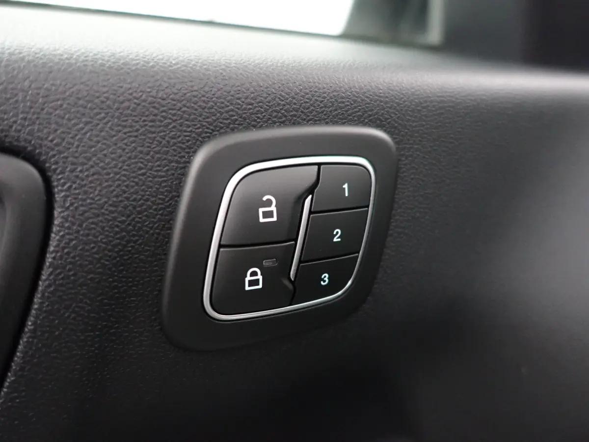 2.5 PHEV Vignale Aut- Panoramadak, Bang Olufsen, Design Interieur, Memory, Elek Trekhaak