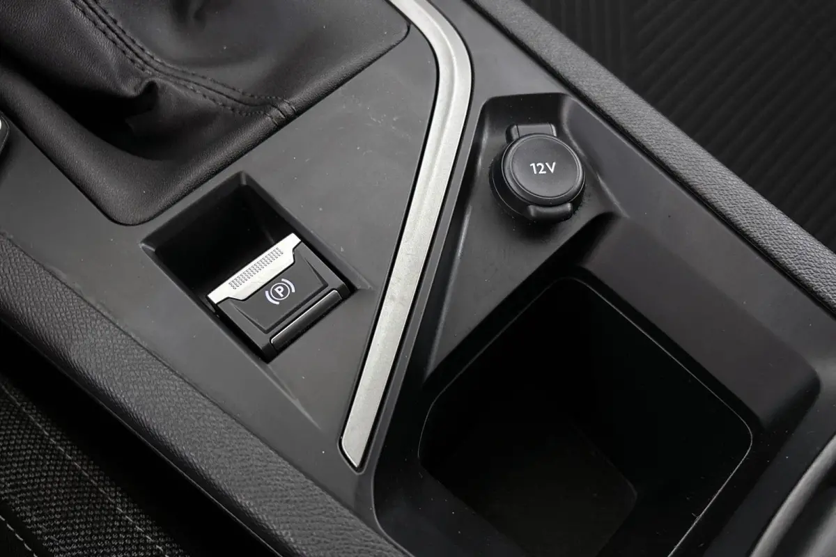 1.2 PureTech Active Pack Business Apple CarPlay Adaptieve Cruise Control