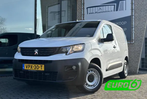 1.5 BlueHDI Premium*A/C*CRUISE*SCHUIF*NW-MODEL*