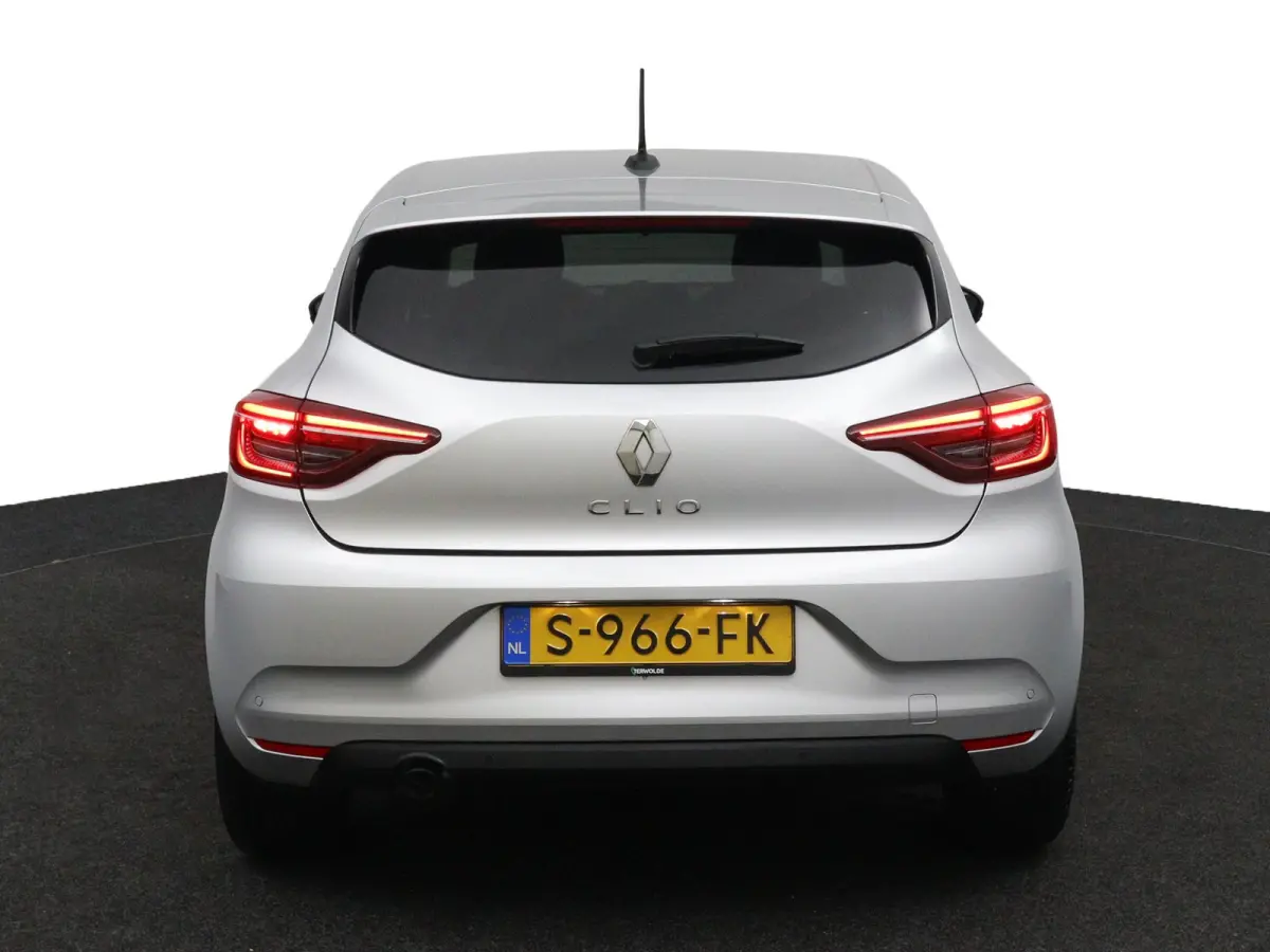 TCe 90 GPF Evolution | Navigatie | Lichtmetalen velgen | Parkeersensoren |