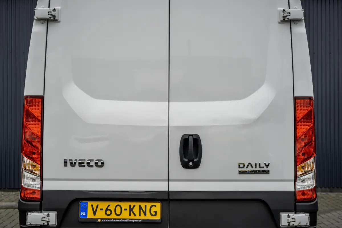 **35S14V 2.3 L2H2 | Automaat | Euro 6 | Cruise | Climate | 3500 KG Trekgewicht | Trekhaak**