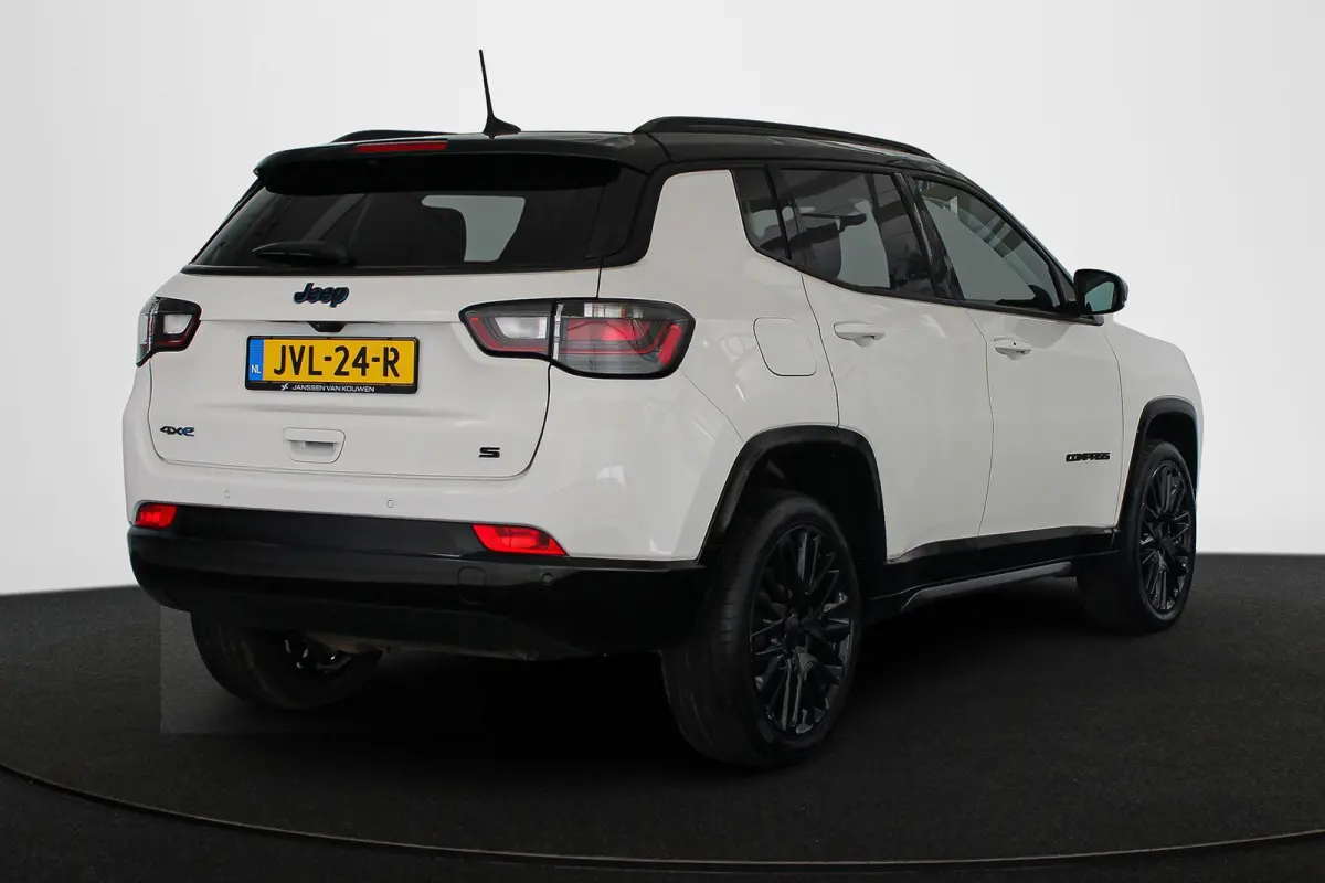 4xe 240 Plug-in Hybrid S Leder Stuur-Stoelverwarming Camera