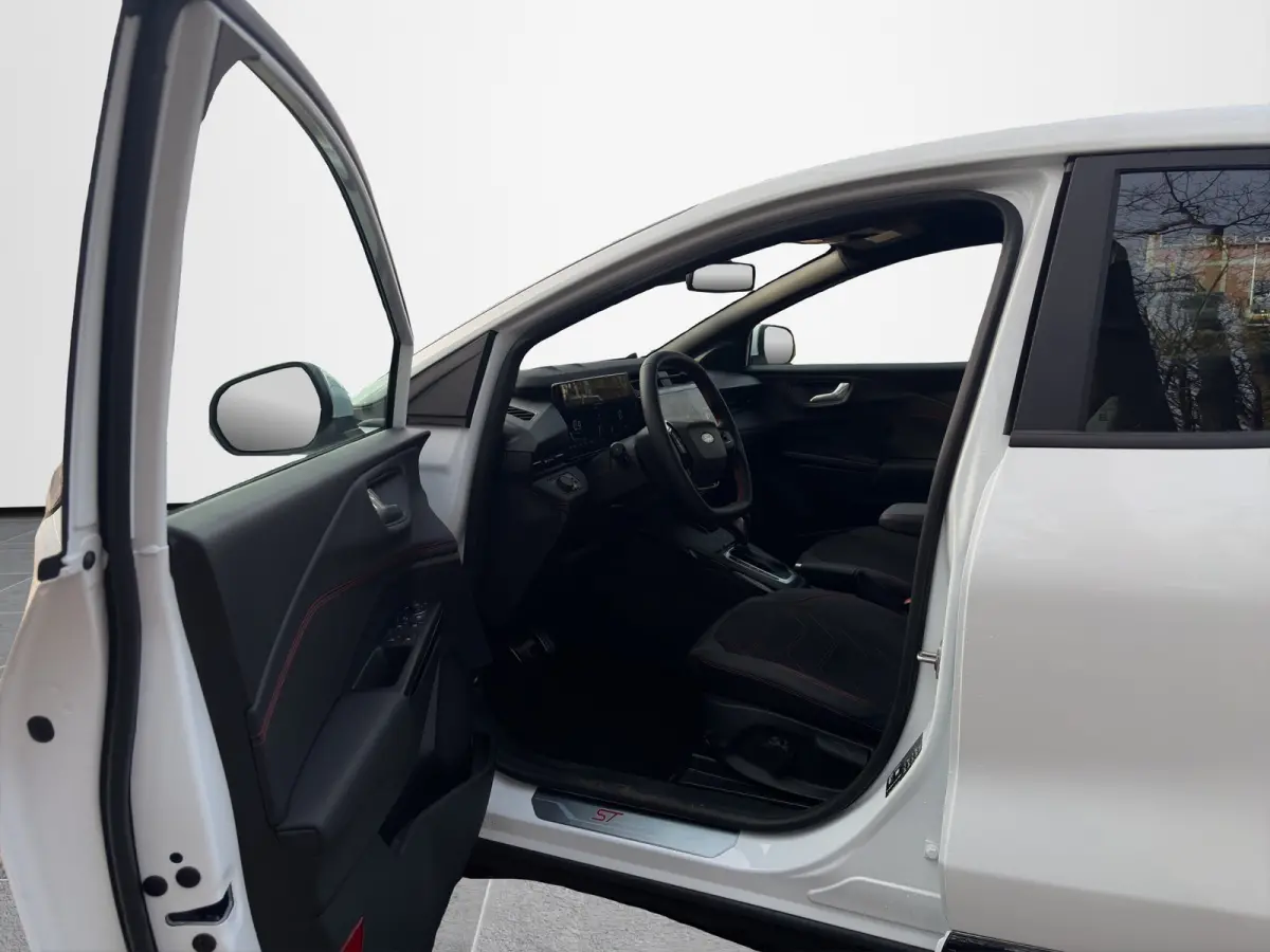 1.0 125pk ST-Line X Automaat 125pk | Winter Pack | B&O Audio | Camera