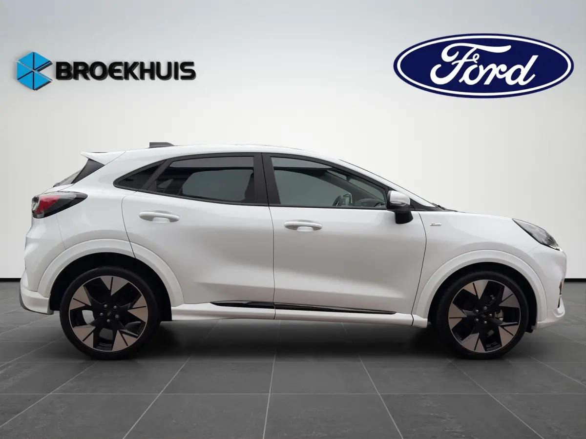 1.0 EcoBoost ST-Line X Automaat 125pk | Winter Pack | 19"LMV |
