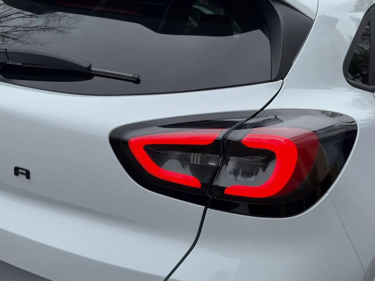 1.0 EcoBoost ST-Line X Automaat 125pk | Winter Pack | 19"LMV |