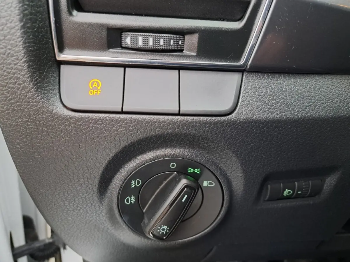 1.0 TSI 95 Pk Business Edition Trekhaak, Nav. Pdc, Airco