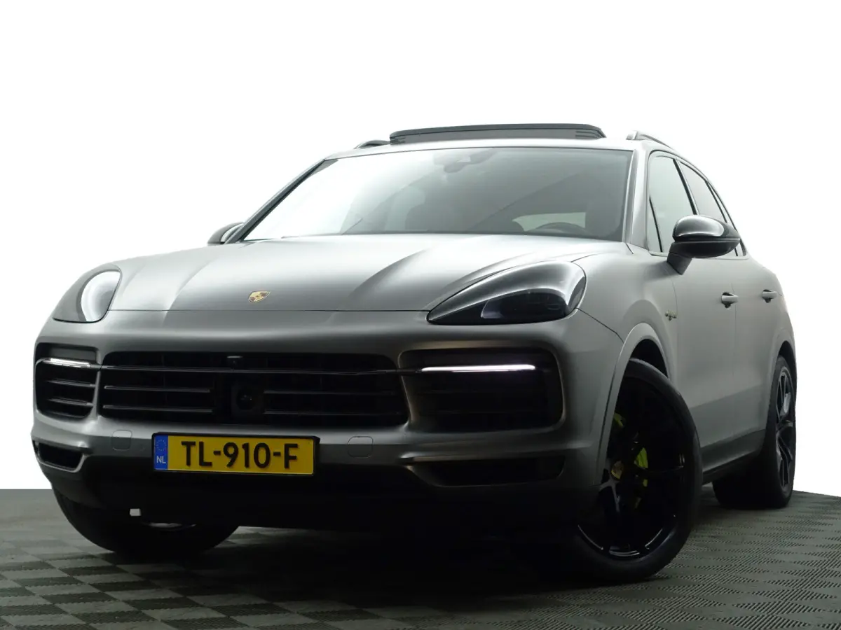 3.0 E-Hybrid Sport Design Aut- Panoramadak, Sport Chrono, Carbon, Bose Audio, 360 Camera, Memory, Keyless, Sfeerverlichting, Ada Cruise