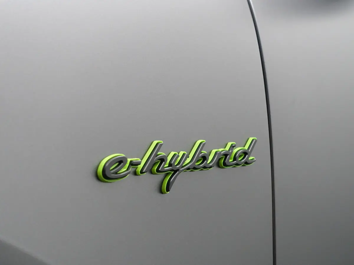 3.0 E-Hybrid Sport Design Aut- Panoramadak, Sport Chrono, Carbon, Bose Audio, 360 Camera, Memory, Keyless, Sfeerverlichting, Ada Cruise