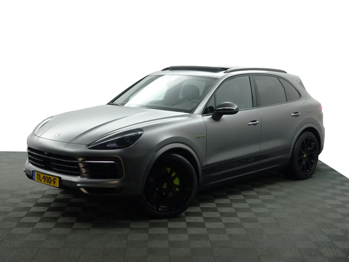 3.0 E-Hybrid Sport Design Aut- Panoramadak, Sport Chrono, Carbon, Bose Audio, 360 Camera, Memory, Keyless, Sfeerverlichting, Ada Cruise
