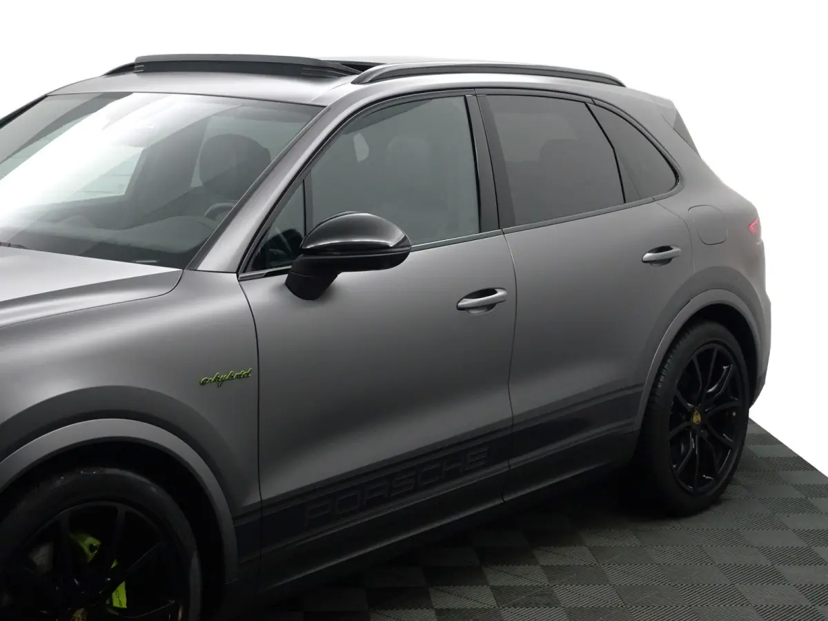 3.0 E-Hybrid Sport Design Aut- Panoramadak, Sport Chrono, Carbon, Bose Audio, 360 Camera, Memory, Keyless, Sfeerverlichting, Ada Cruise