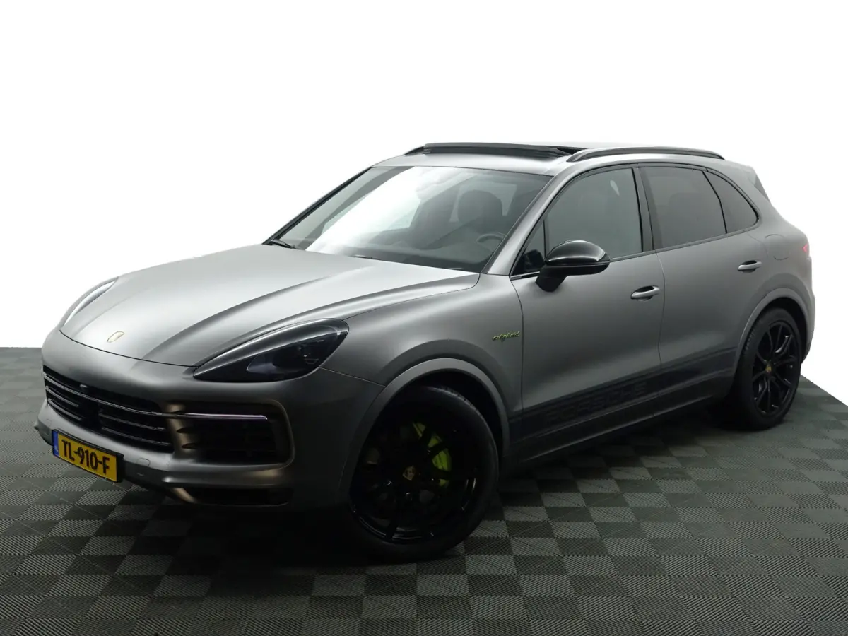 3.0 E-Hybrid Sport Design Aut- Panoramadak, Sport Chrono, Carbon, Bose Audio, 360 Camera, Memory, Keyless, Sfeerverlichting, Ada Cruise