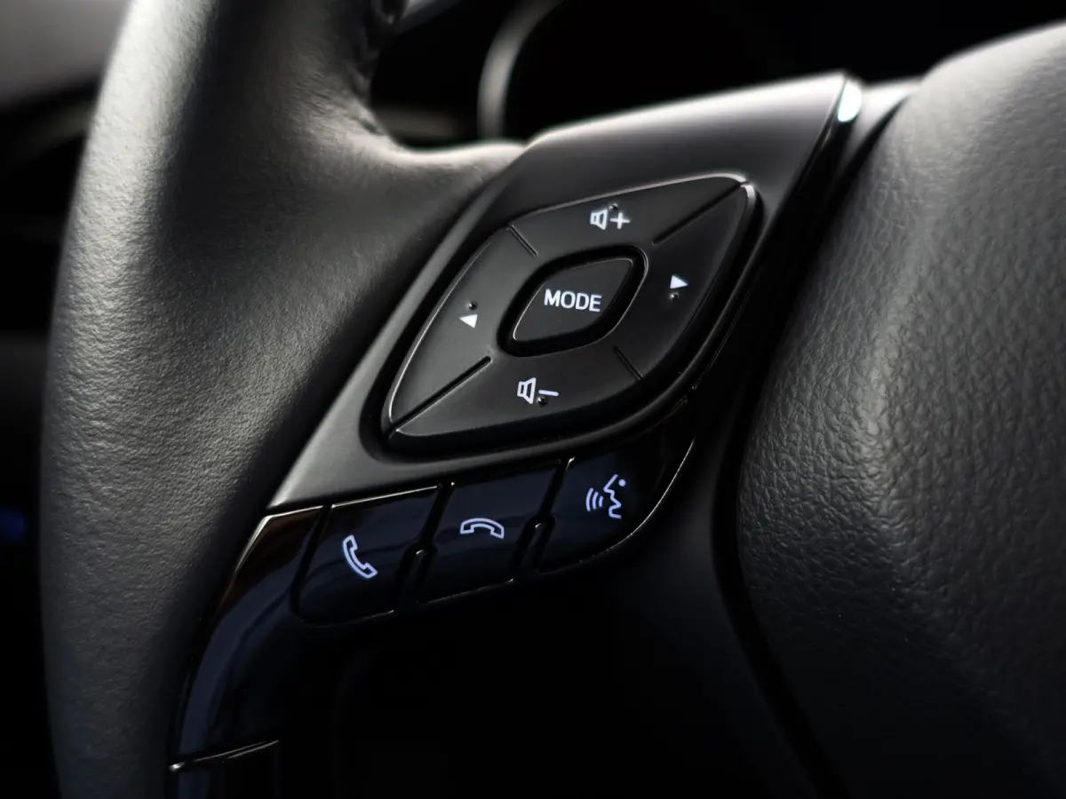 1.8 Hybrid Dynamic Sport Aut- Full Maxton Design, Two Tone, Smoke PPF, Xenon Led, Camera, Carplay