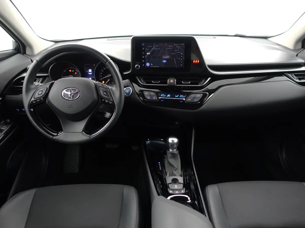 1.8 Hybrid Dynamic Sport Aut- Full Maxton Design, Two Tone, Smoke PPF, Xenon Led, Camera, Carplay