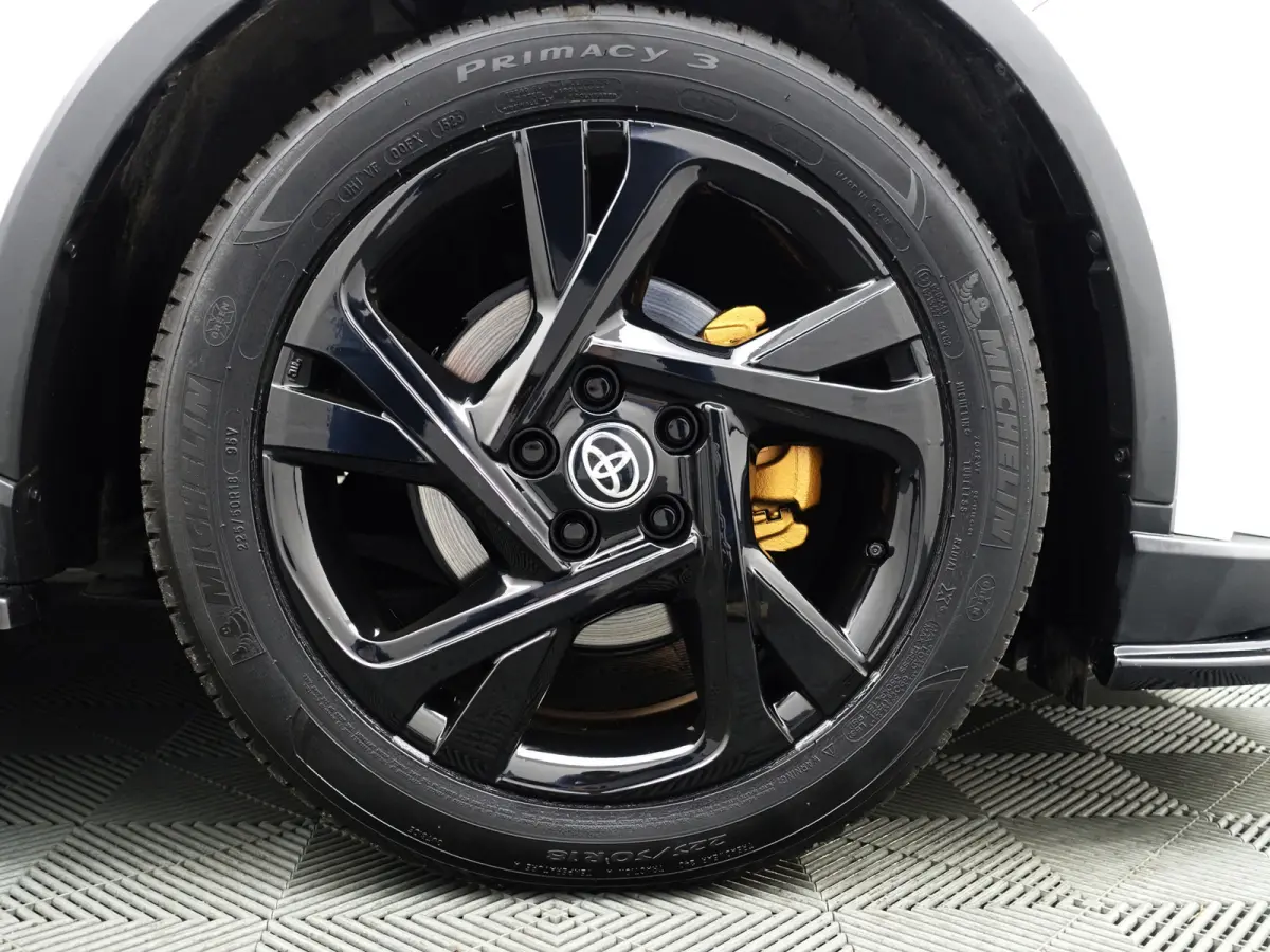 1.8 Hybrid Dynamic Sport Aut- Full Maxton Design, Two Tone, Smoke PPF, Xenon Led, Camera, Carplay