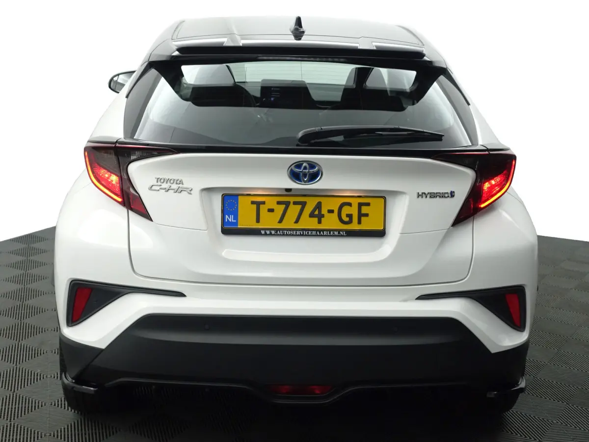 1.8 Hybrid Dynamic Sport Aut- Full Maxton Design, Two Tone, Smoke PPF, Xenon Led, Camera, Carplay