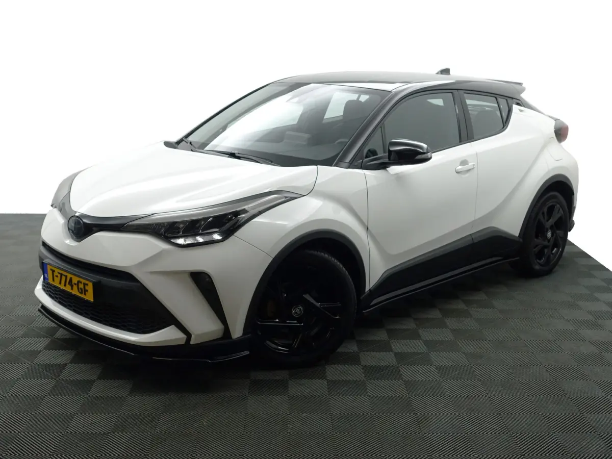 1.8 Hybrid Dynamic Sport Aut- Full Maxton Design, Two Tone, Smoke PPF, Xenon Led, Camera, Carplay