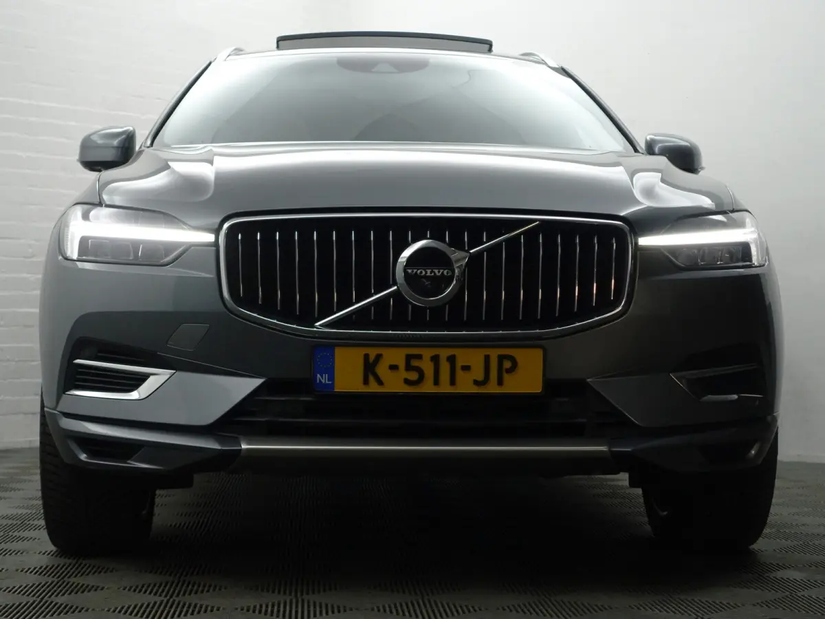 2.0 Recharge T6 AWD Inscription- Harman Kardon, Panoramadak, 360 Camera, Head Up, Elek Trekhaak, Xenon Led