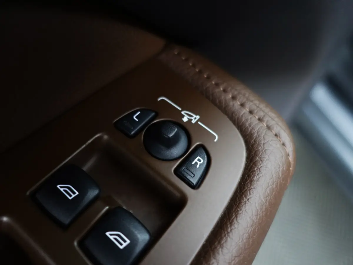 2.0 Recharge T6 AWD Inscription- Harman Kardon, Panoramadak, 360 Camera, Head Up, Elek Trekhaak, Xenon Led