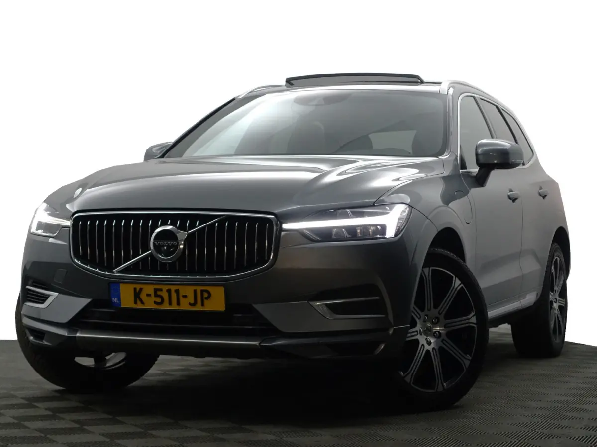 2.0 Recharge T6 AWD Inscription- Harman Kardon, Panoramadak, 360 Camera, Head Up, Elek Trekhaak, Xenon Led