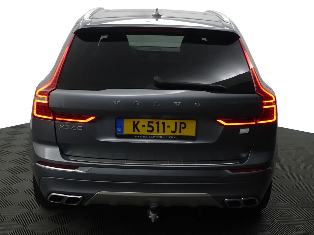 2.0 Recharge T6 AWD Inscription- Harman Kardon, Panoramadak, 360 Camera, Head Up, Elek Trekhaak, Xenon Led