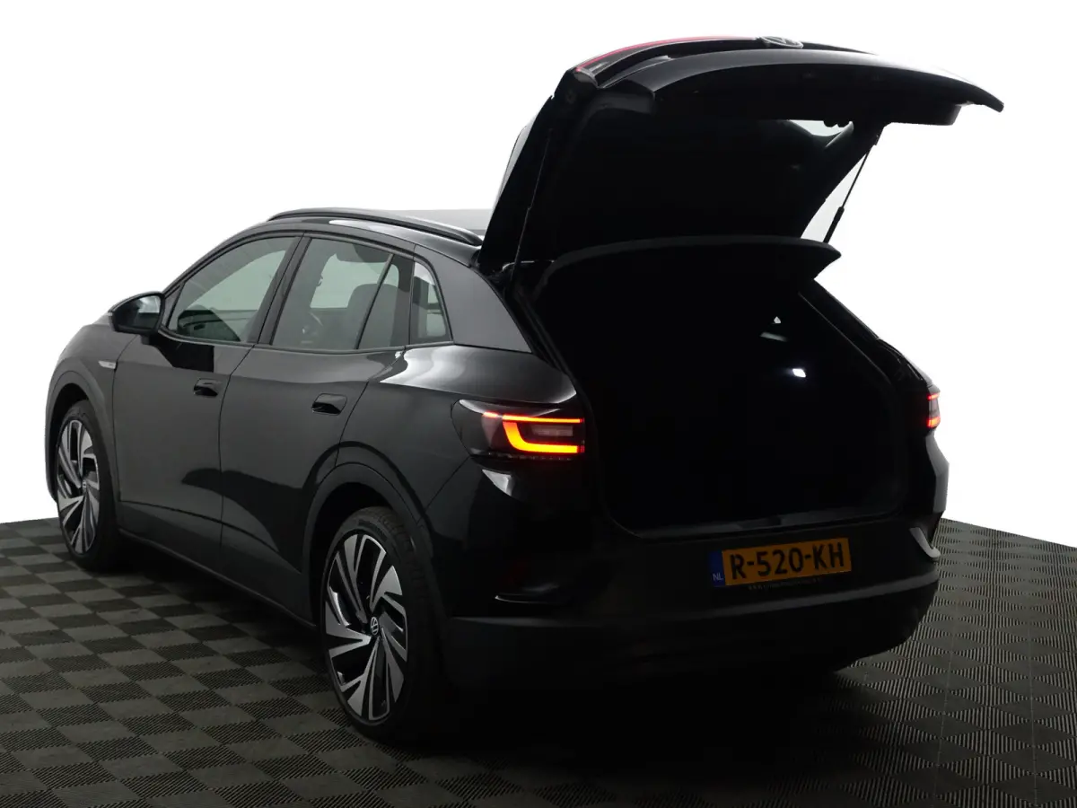 Pro 77 kWh- Stuur/Stoelverwarming, Sfeerverlichting, ACC Cruise, Carplay, Android Auto