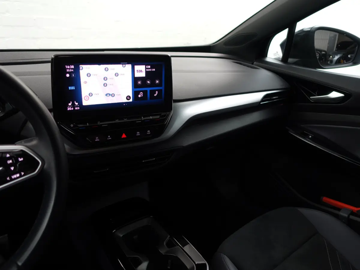 Pro 77 kWh- Stuur/Stoelverwarming, Sfeerverlichting, ACC Cruise, Carplay, Android Auto