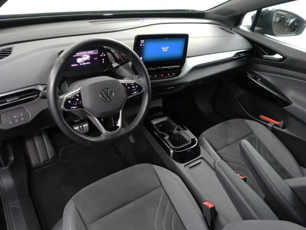 Pro 77 kWh- Stuur/Stoelverwarming, Sfeerverlichting, ACC Cruise, Carplay, Android Auto