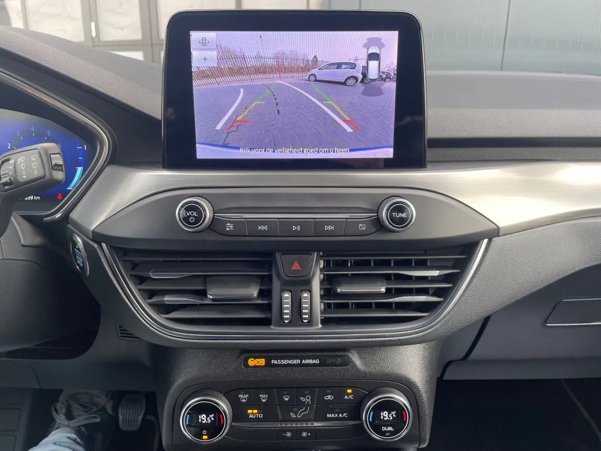 1.0 EcoBoost Hybrid Titanium X Business NL.Auto/Virtual Cockpit/Camera/Cruise-Control/Full Led/1Ste Eigenaar